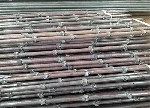 鲁山隧道钢花管